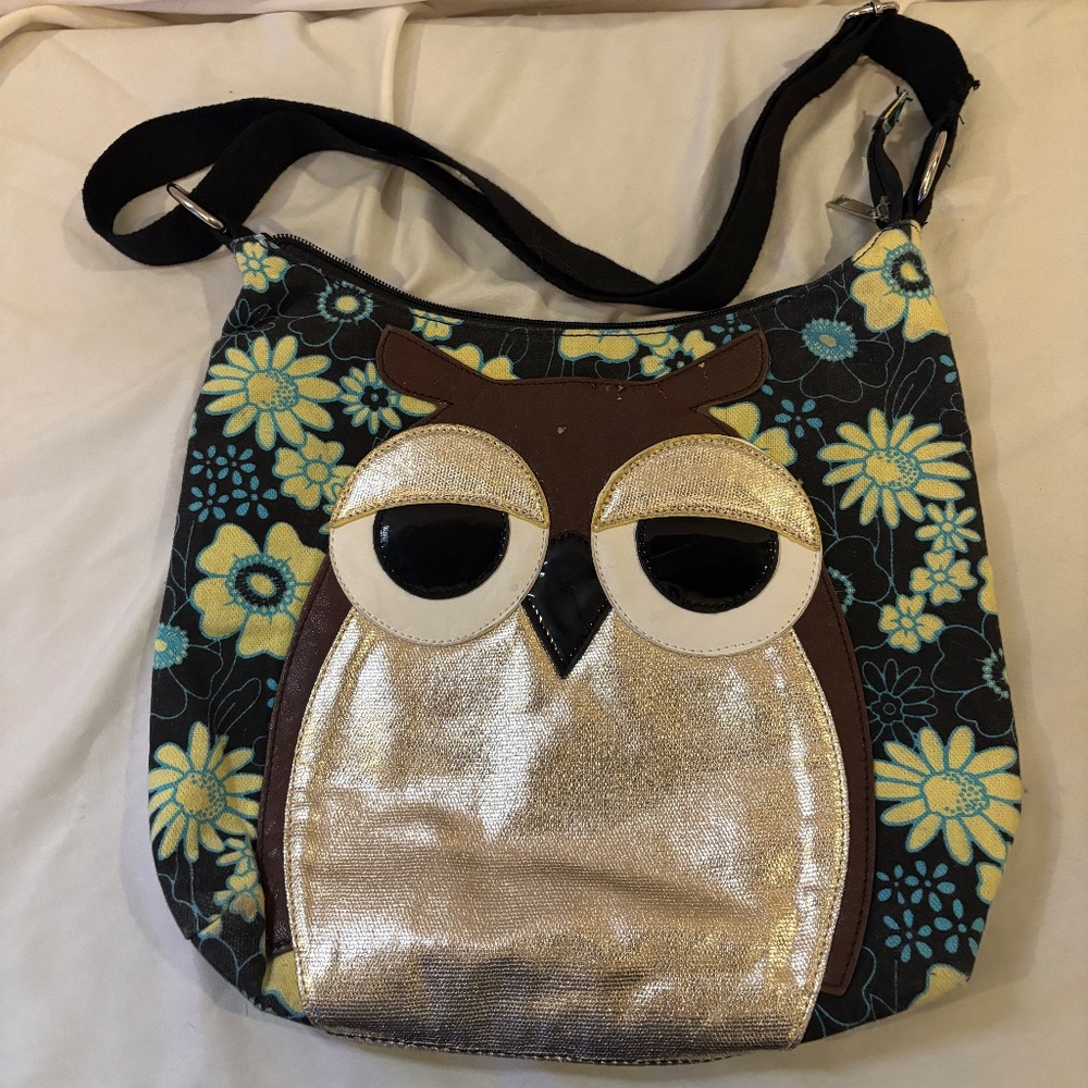Far Nine Sleepy Owl Crossbody Handbag Vegan Leather Blue/White Floral/ Metallic